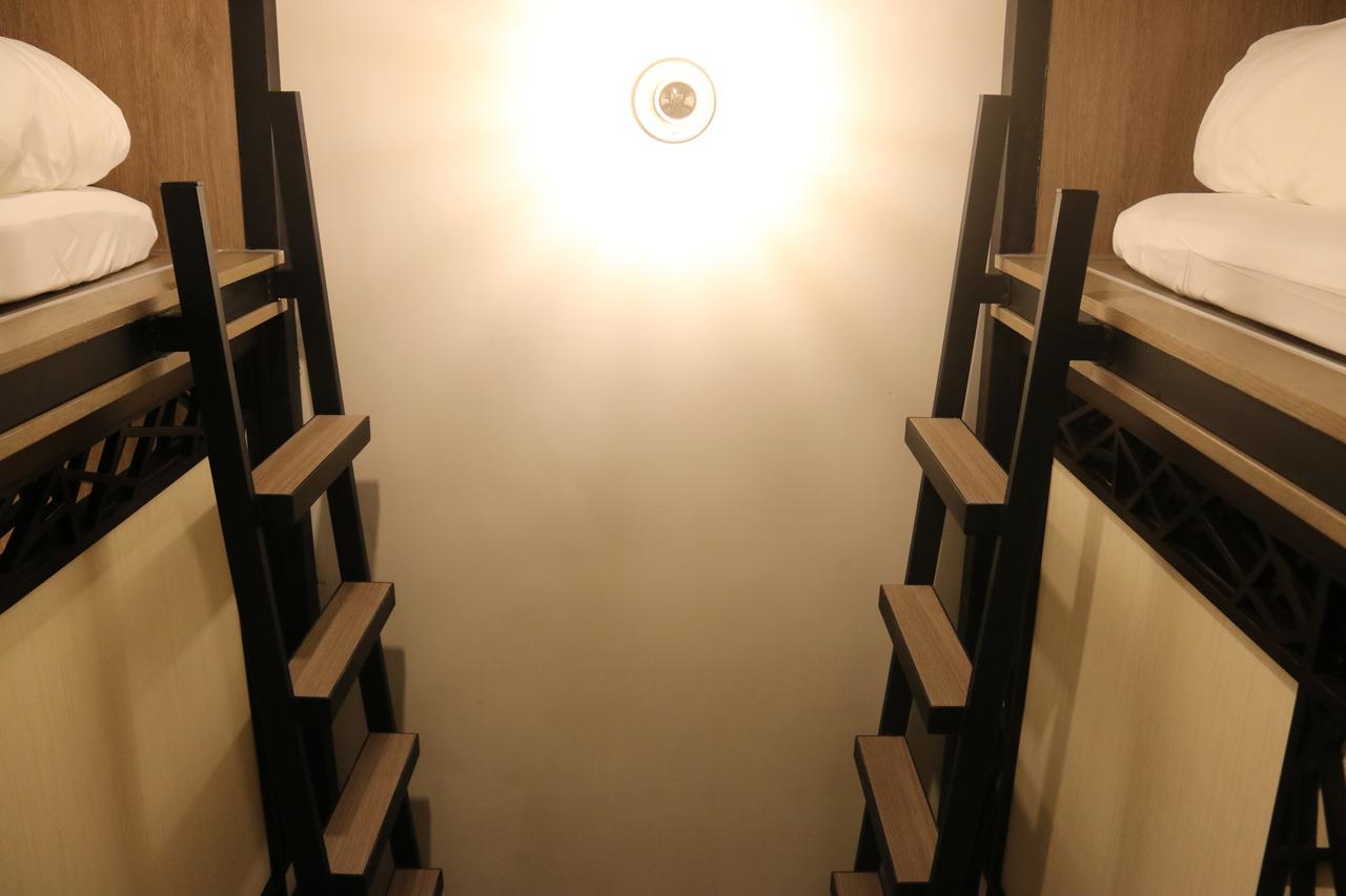 Red Home New Taipei City Екстериор снимка